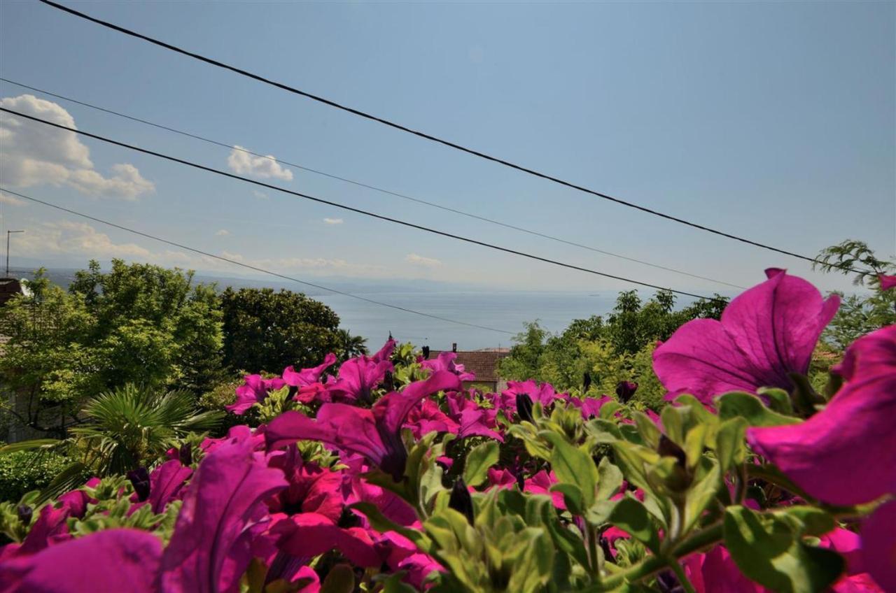Apartment Relax Opatija Exterior foto